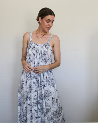 Anashe open-back maxi dress (botanical)