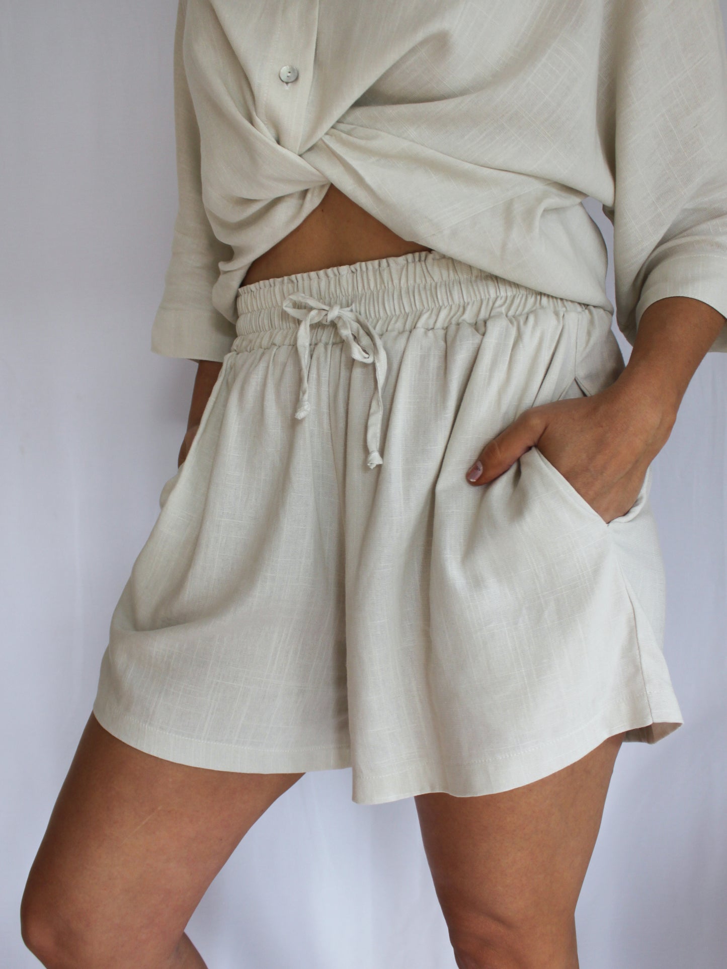 Ropa linen-blend shorts (buttercream)