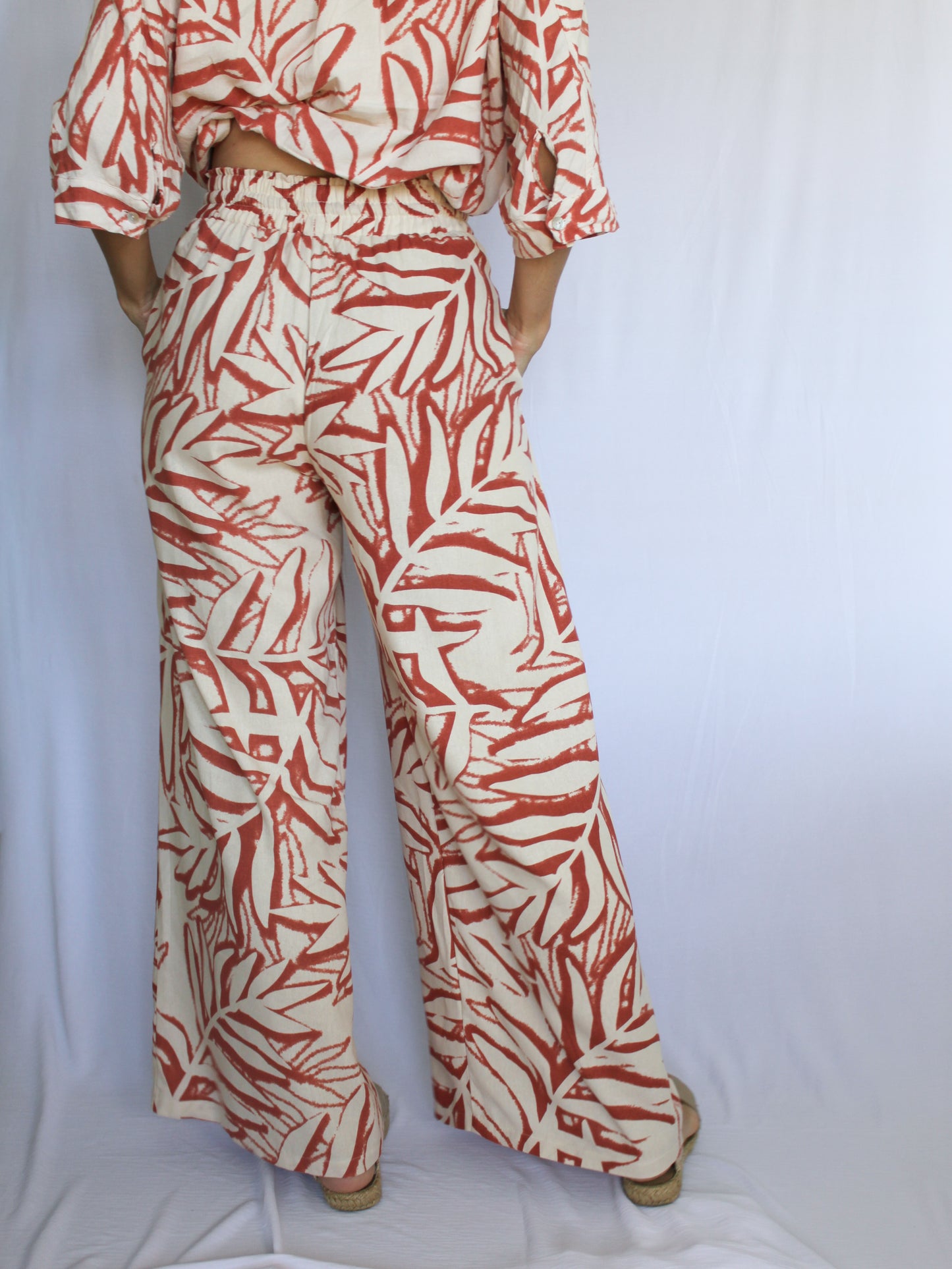 Ropa linen-blend pants (rusty leaves)