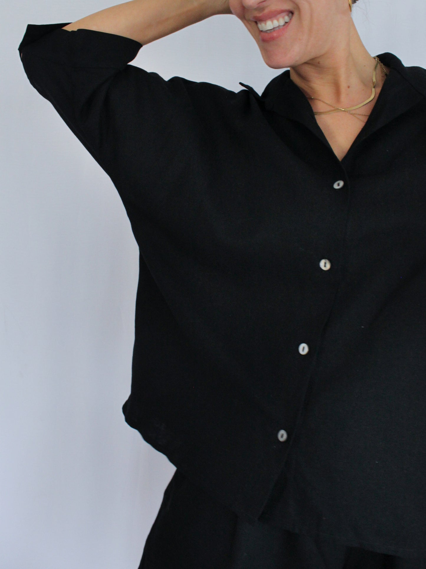 Ropa linen-blend shirt (black)