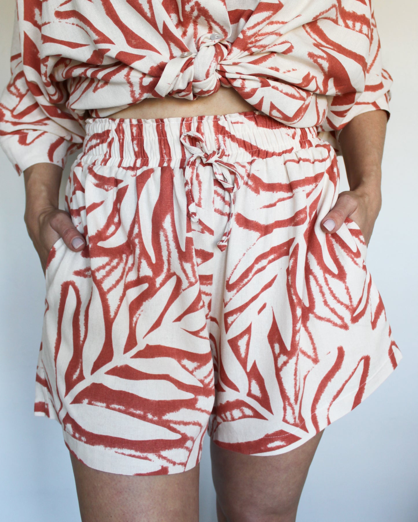 Ropa linen-blend short set (rusty leaves)